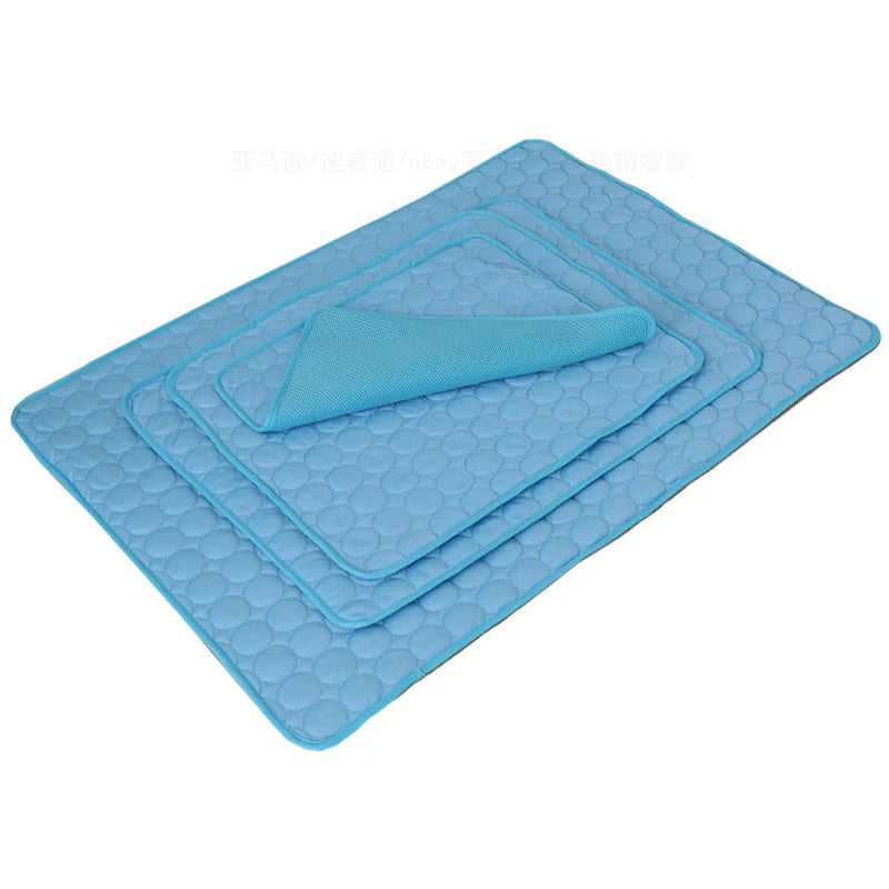 BreezePaw™ Pet Mat – Breathable Summer Comfort Pad